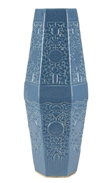 Chinese Hexagonal Porcelain Vase