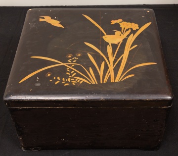 Regina 11 Inch Disk Music Box