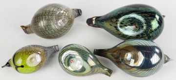 (5) Oiva Kalervo Toikka (Finish, 1931-2019) Blown Glass Bird Sculptures