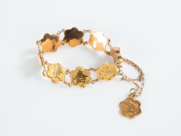 Lady's 18K Gold Bracelet