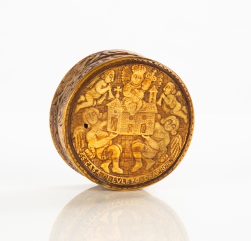  Early Continental Carved and Engraved Horn Snuff Box