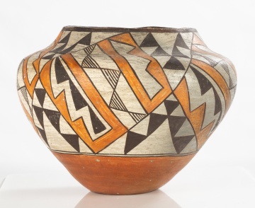 Native American Acoma Pot