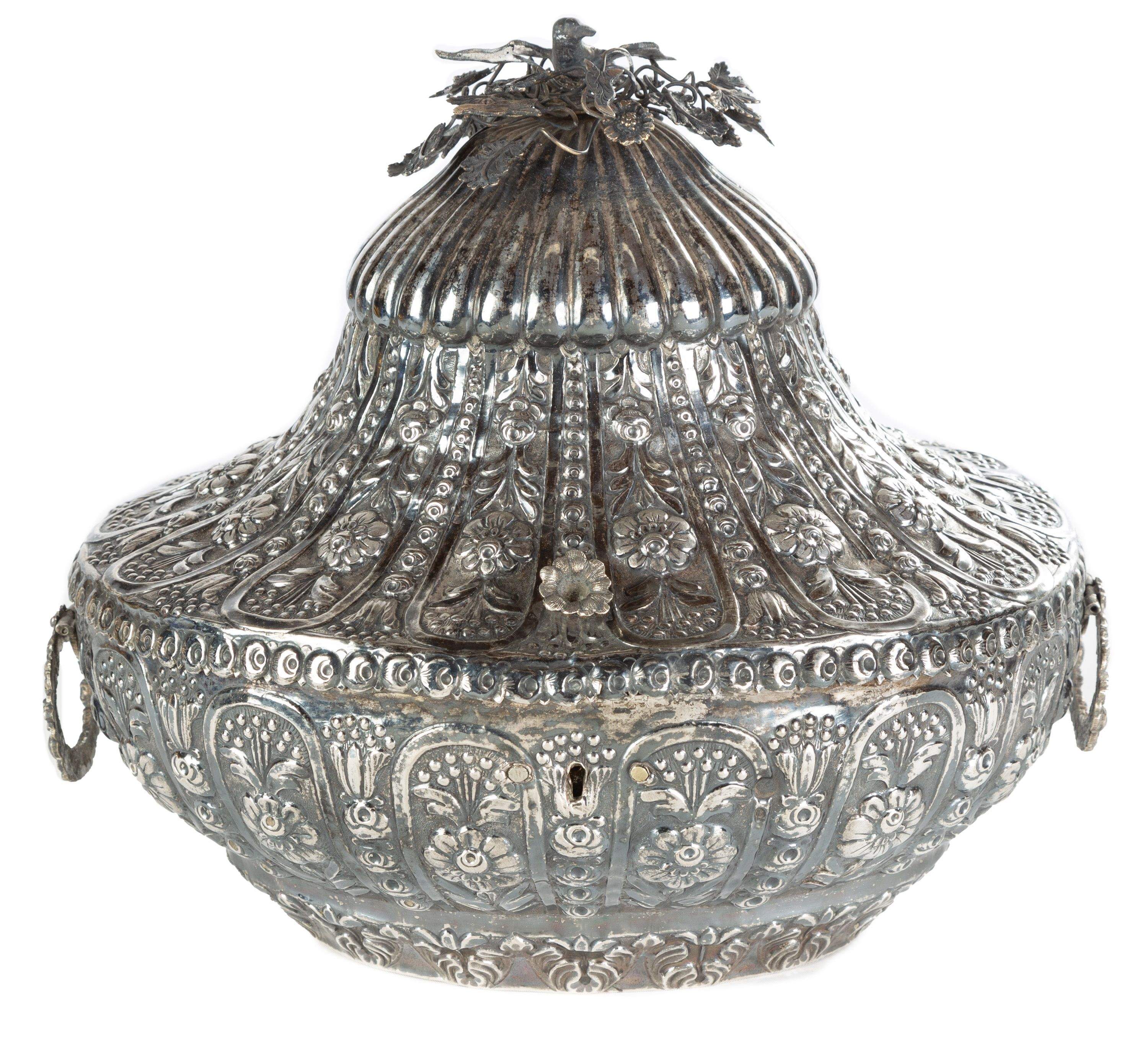 19th Century Ottoman Empire Silver Jewellery Box, Turkey | Cottone Auctions