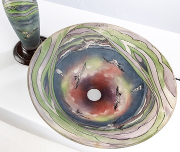 Unusual Pairpoint Reverse Painted Seascape Table Lamp