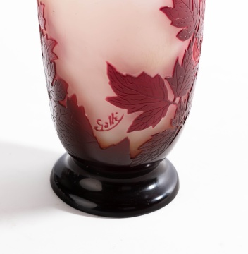 Galle Art Nouveau Bleeding-Heart Cameo Vase