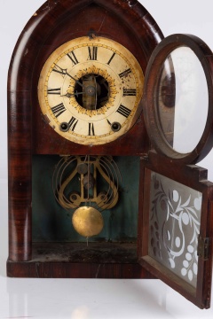 Brewster & Ingrahams Gothic / Beehive