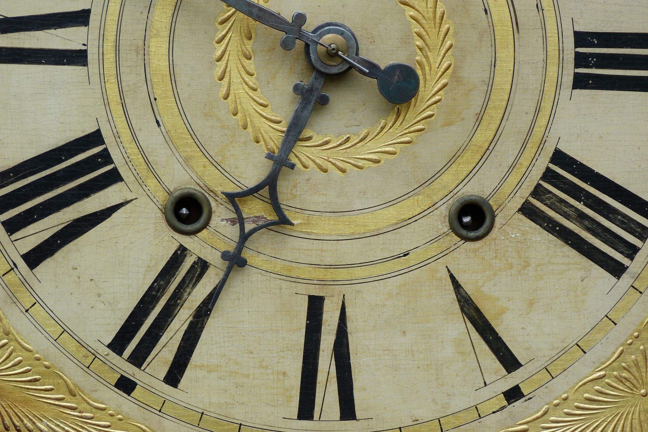 Jeromes & Darrow Empire Column Shelf Clock | Cottone Auctions