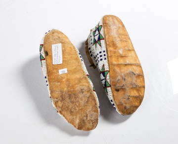 Native American Sioux Beaded Moccasins