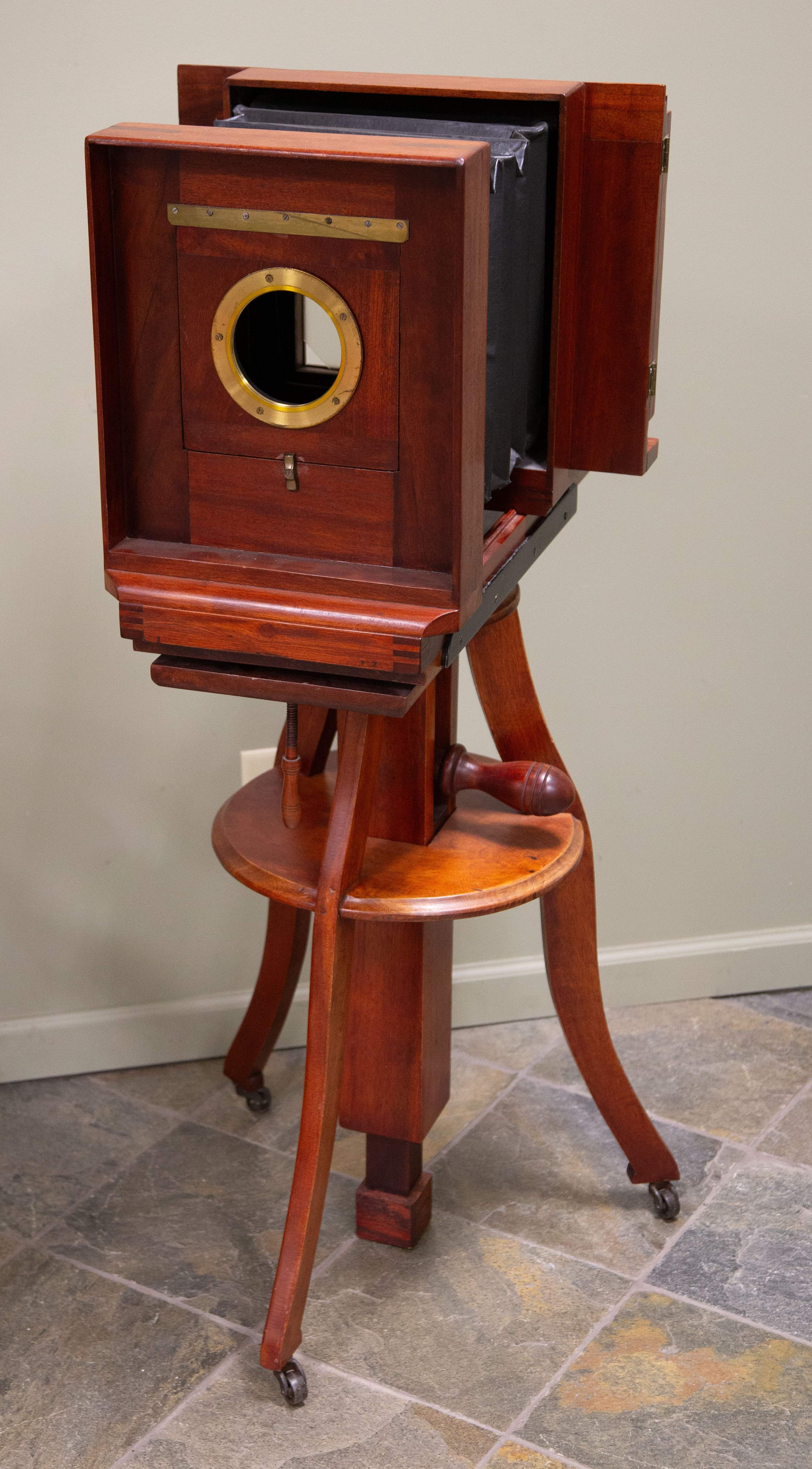 8 x 10 in. Ambrotype Studio Camera | Cottone Auctions