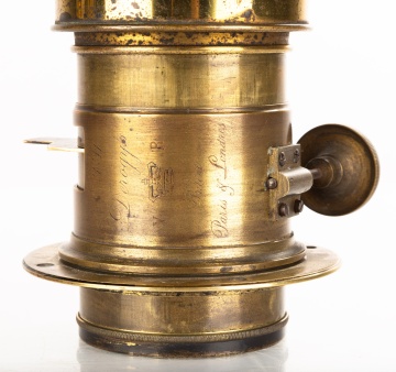 Derogy's Camera Lens