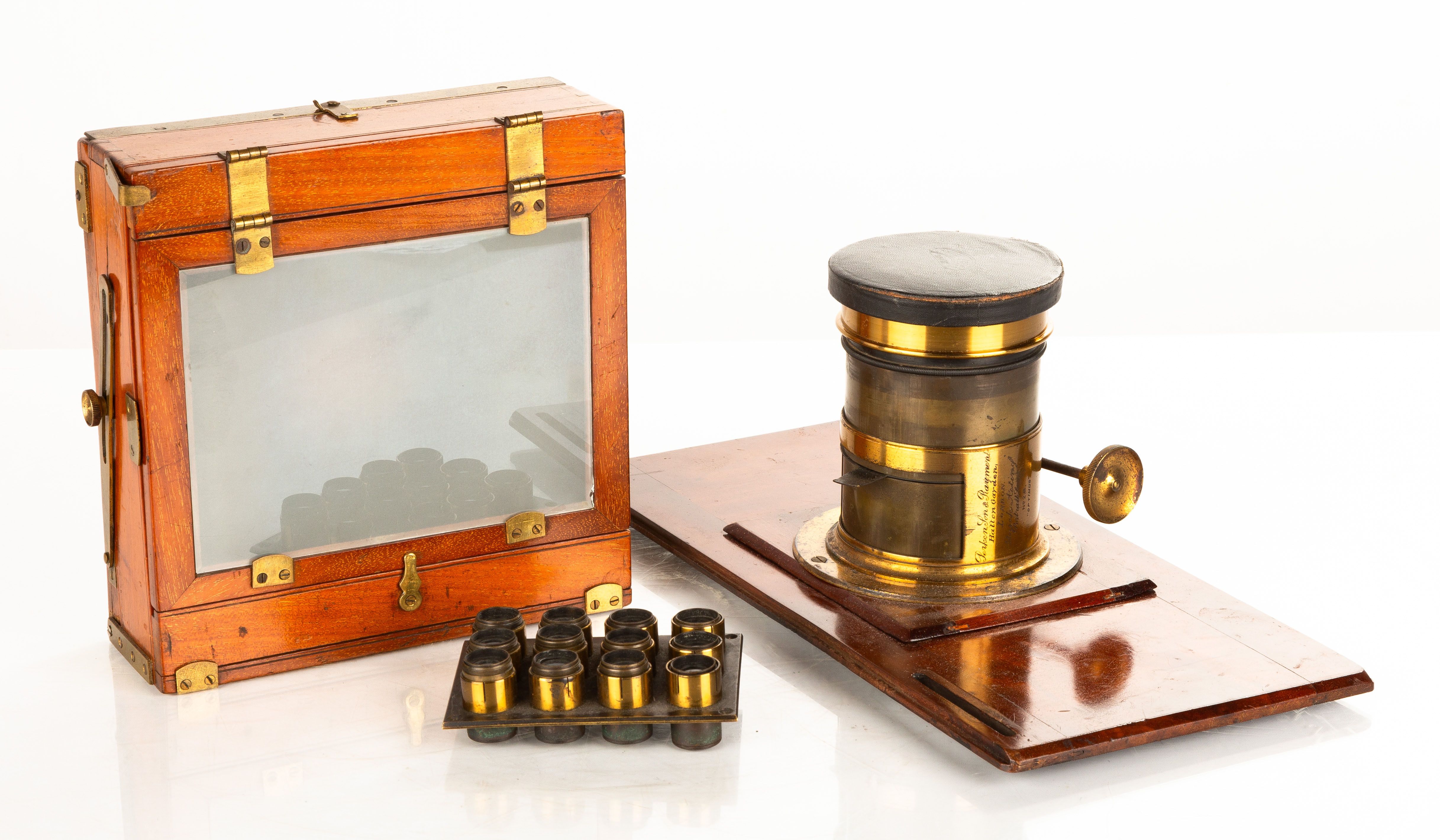 Antique Camera Lens & Accessories Cottone Auctions