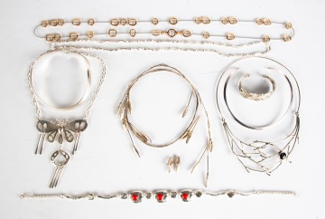 Ladies Necklaces & Bracelet