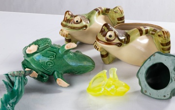 McCoy Art Pottery Frogs