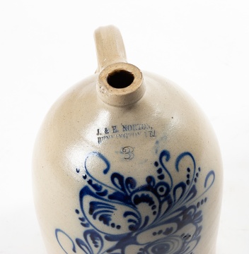 J. & E. NORTON / BENNINGTON, VT Three-Gallon Stoneware Jug