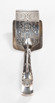 Tiffany & Co. Sterling Silver Wave Edge Asparagus Serving Tongs