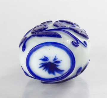 Chinese Peking Glass Snuff Bottle
