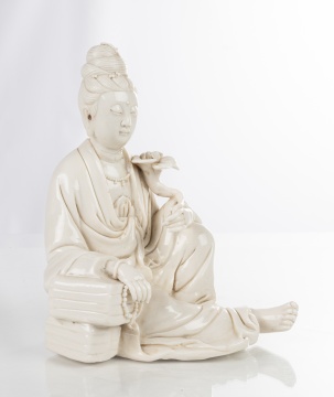 A Dehua Blanc de Chine Porcelain Figure of Guanyin