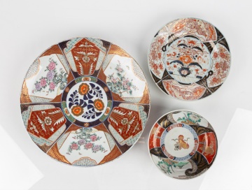 Japanese Imari Chargers & Bowl