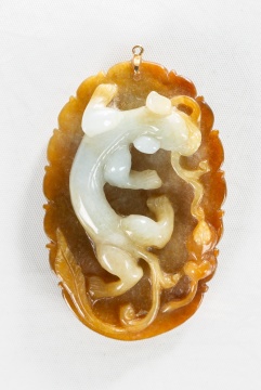Chinese Jade Carved Pendant with 18K Gold Mount