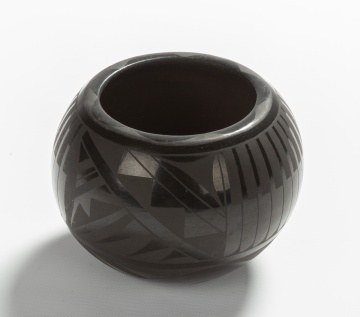 Santa Clara Pueblo Blackware Bowl