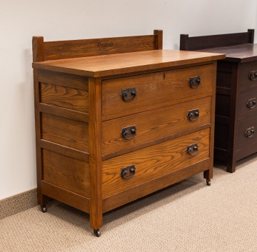 Roycroft 3-Drawer Dresser