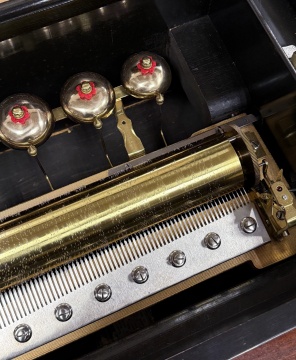 Swiss Cylinder Music Box