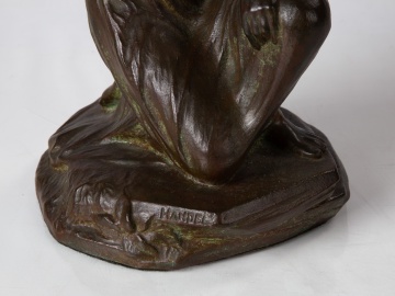 Fine & Rare Handel Notched Poppy Lamp