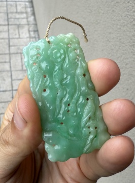 14K Gold & Jade Cufflinks, Earrings, & Pendants