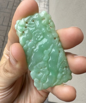 14K Gold & Jade Cufflinks, Earrings, & Pendants