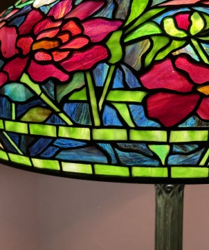 An Exceptional Tiffany Studios 22-Inch Peony Lamp
