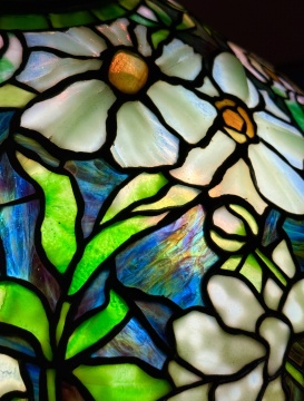 An Exceptional Tiffany Studios 22-Inch Peony Lamp