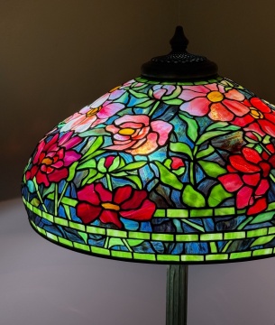 An Exceptional Tiffany Studios 22-Inch Peony Lamp