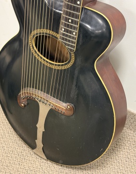 1908 Gibson Style U Harp Guitar