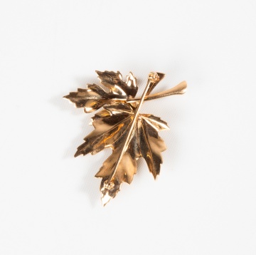 14K Gold Maple Leaf Brooch