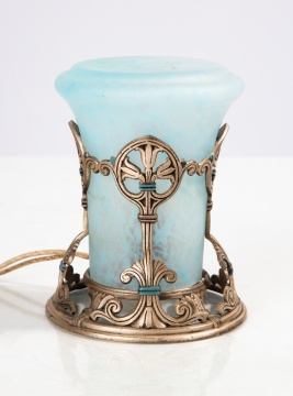 Steuben Cluthra Glass Boudoir Lamp
