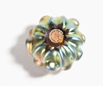 Steuben Gold Aurene Iridescent Nut Dish