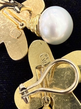 Christopher Walling Freshwater X Pearl Earrings