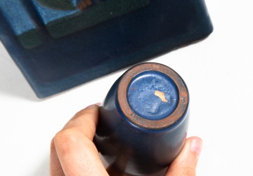 Marblehead Pottery Cabinet Vase & Bookend