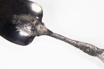 Tiffany & Co. Sterling Silver Chrysanthemum Pie/Cake Server