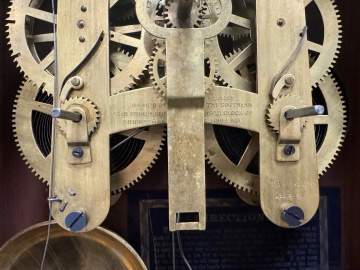 Southern Calendar Clock Co. Fashion #4 Clock