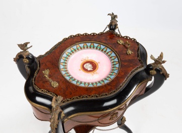 Napoleon III Burl Thuya Venner Planter / Jardiniere