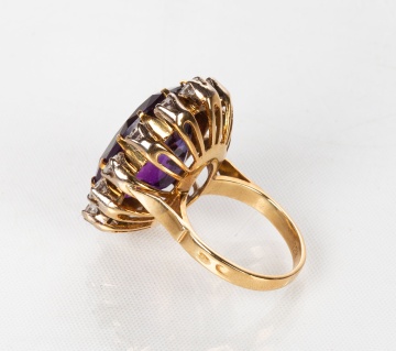 18K Gold, Amethyst, & Diamond Ring