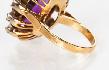 18K Gold, Amethyst, & Diamond Ring