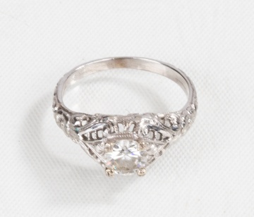 Ladies' Art Deco Diamond & Platinum Ring