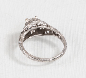 Ladies' Art Deco Diamond & Platinum Ring
