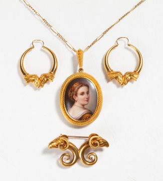 18K Gold Pendant, Brooch, & Earrings