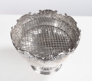 Thomas Levesley, Sheffield Sterling Silver Repousse Centerpiece with Flower Frog