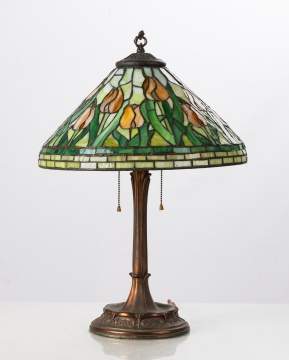Unique Leaded Glass Tulip Table Lamp