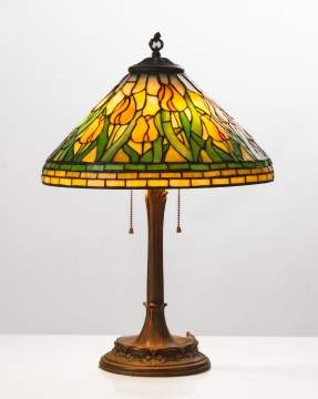 Unique Leaded Glass Tulip Table Lamp