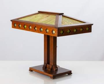 Arts & Crafts Prairie School Oak and Slag Glass Table Lamp with Cruciform Insets